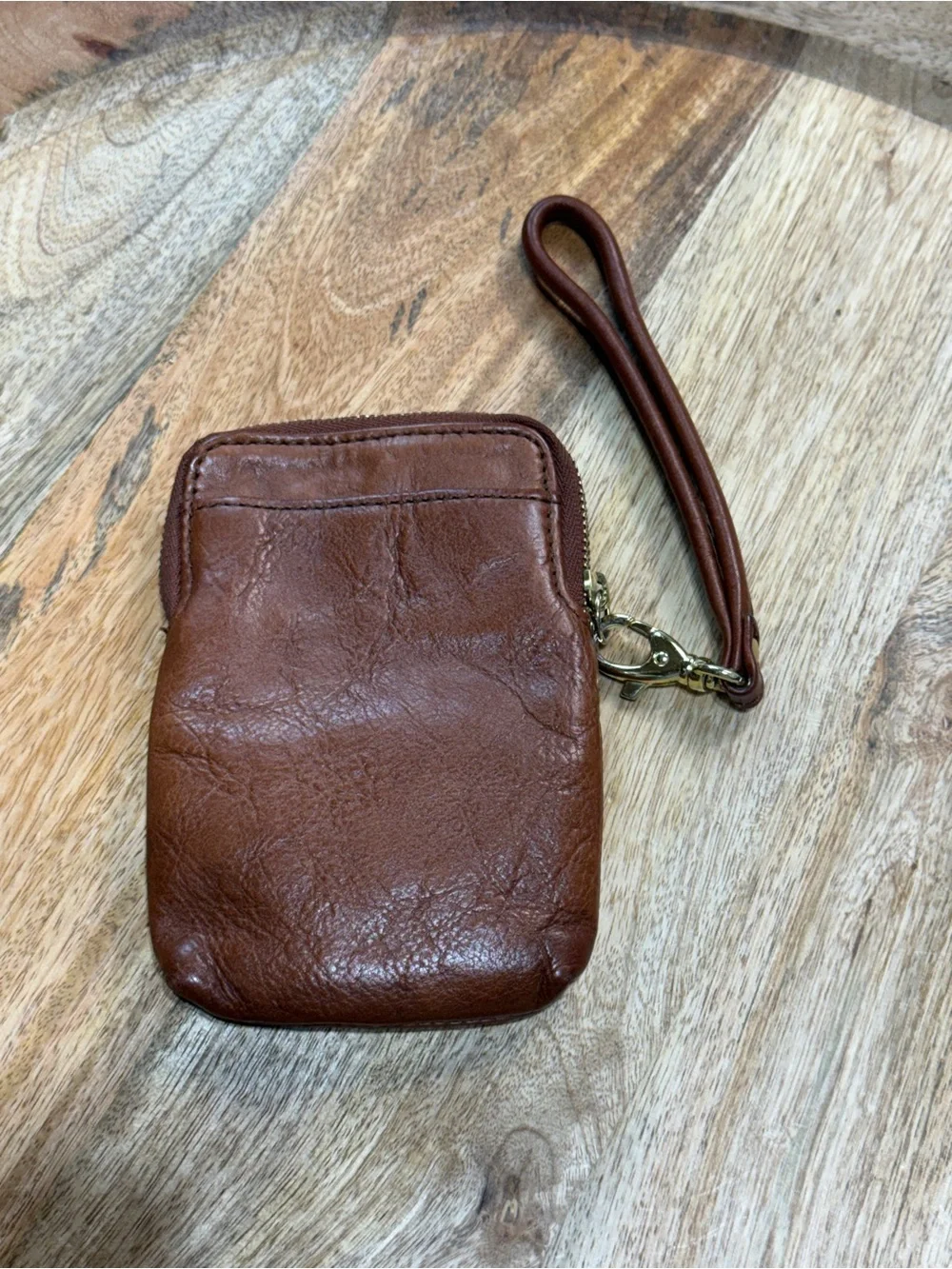Cigarette Pack Wristlet Fossil Leather Card Wallet  Description: